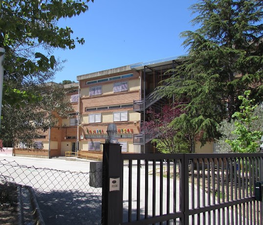 Coneixem l’escola Montcau