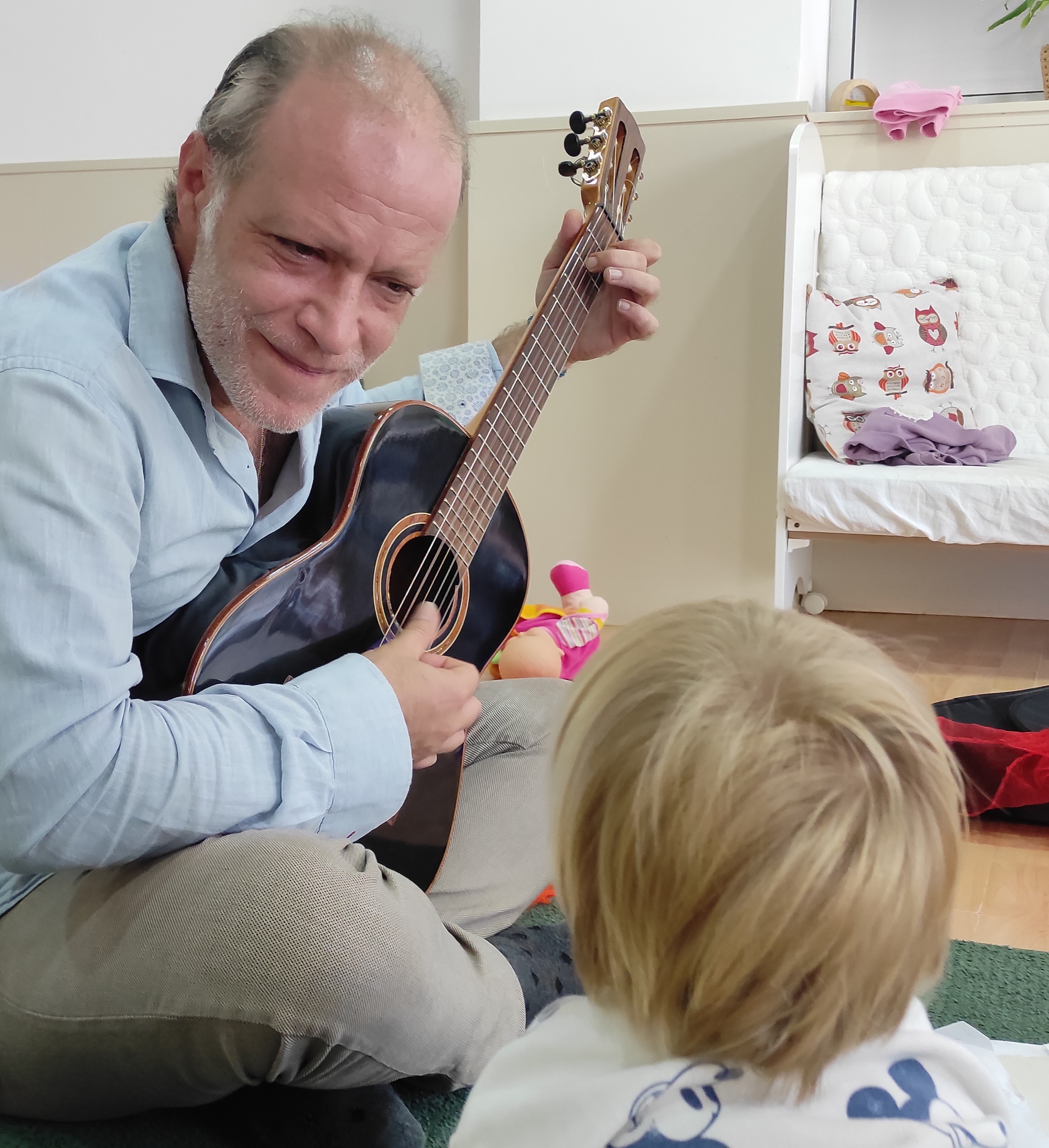 L’escola municipal de música de Gelida i la llar: l’ambient sonor