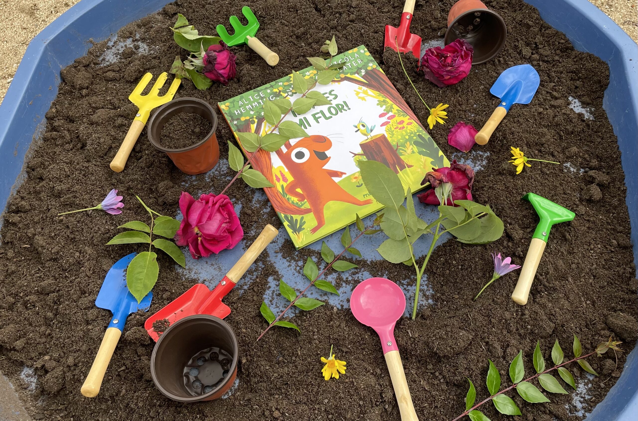 Aquesta és la meva flor: Fent de jardiners